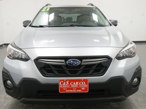 Used 2021 Subaru Crosstrek 2.5i Sport w/ Moonroof Package AWD/4WD image 2