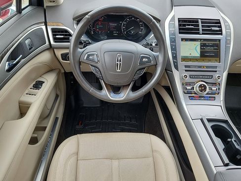Used 2017 Lincoln MKZ Reserve w/ Climate Package AWD/4WD image 11