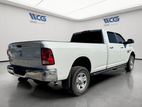 Used 2018 RAM 2500 SLT AWD/4WD image 4