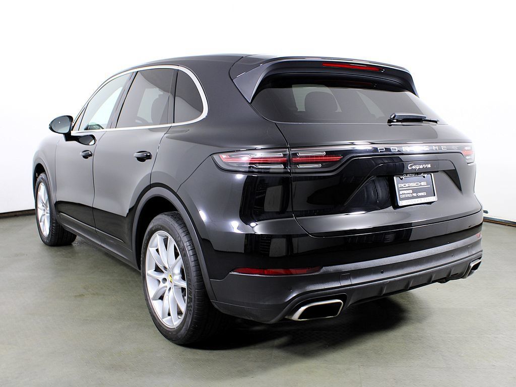 Certified 2023 Porsche Cayenne AWD/4WD image 3