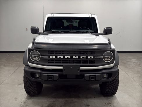 Used 2023 Ford Bronco Black Diamond w/ Sasquatch Package image 3