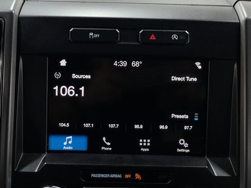 Used 2018 Ford F150 XLT w/ Equipment Group 302A Luxury AWD/4WD image 22