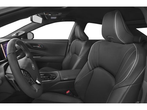 New 2026 Toyota Crown Platinum image 6