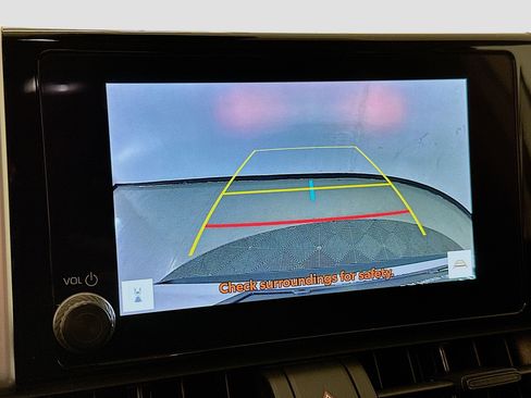 Used 2024 Toyota RAV4 LE image 23