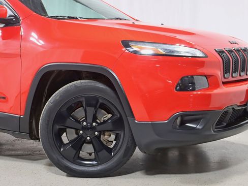 Used 2017 Jeep Cherokee High Altitude w/ Luxury Group image 5