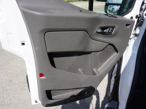 Used 2025 Ford Transit 250 Low Roof w/ Exterior Upgrade Package RWD image 26