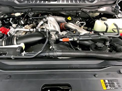 New 2026 Ford F250 Lariat w/ Black Appearance Package image 15