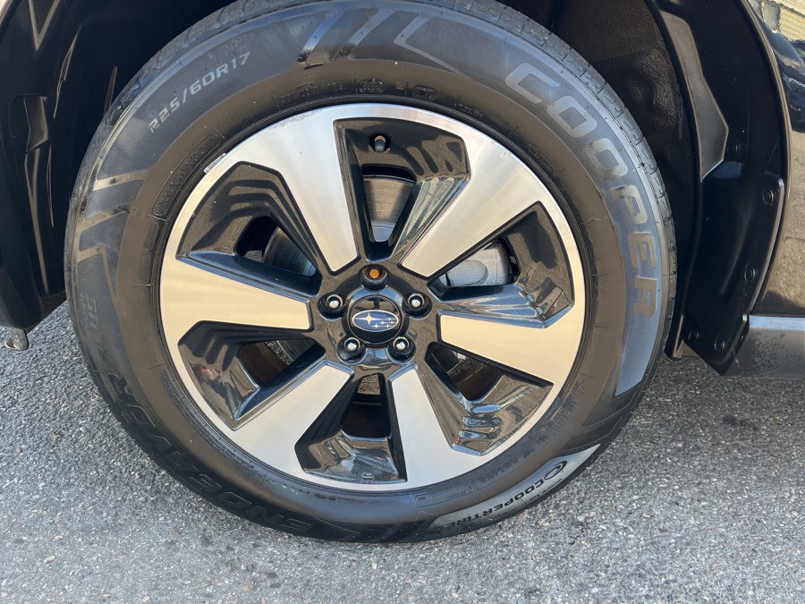 Used 2018 Subaru Forester 2.5i w/ Alloy Wheel Package AWD/4WD image 21