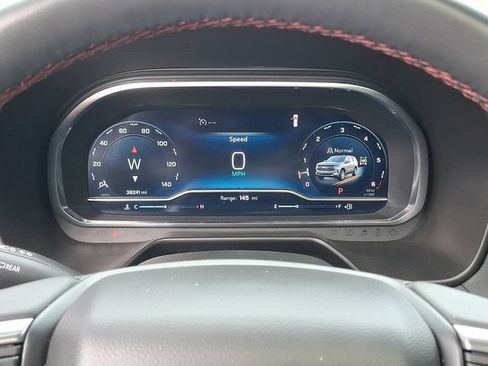 Used 2023 Chevrolet Tahoe RST w/ Luxury Package AWD/4WD image 17