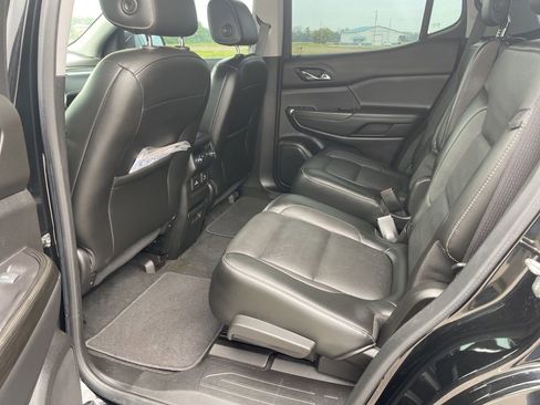 Used 2019 GMC Acadia SLT FWD image 4