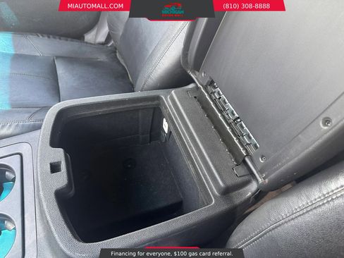 Used 2013 Chevrolet Suburban LT AWD/4WD image 15