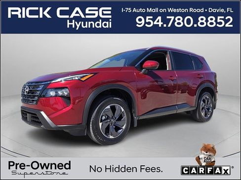 Used 2024 Nissan Rogue SV w/ SV Premium Package image 1