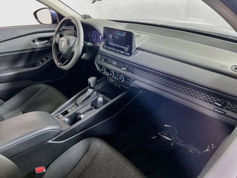 Used 2023 Honda Accord EX image 28