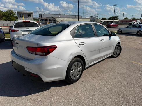 Used 2020 Kia Rio LX FWD image 4