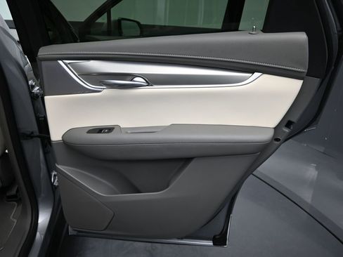 New 2026 Cadillac XT5 Premium Luxury w/ Driver Assist Package image 18