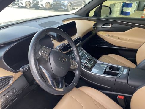 Used 2023 Hyundai Santa Fe Calligraphy FWD image 2
