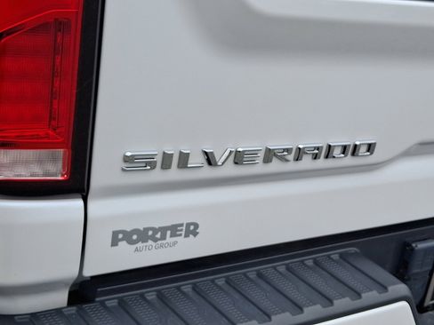 Used 2024 Chevrolet Silverado 2500 High Country w/ High Country Premium Package image 32
