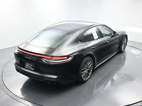Used 2023 Porsche Panamera Platinum Edition image 40