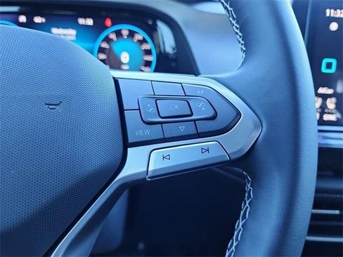 New 2026 Volkswagen Atlas Cross Sport SE image 24