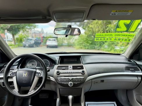 Used 2012 Honda Accord LX image 11