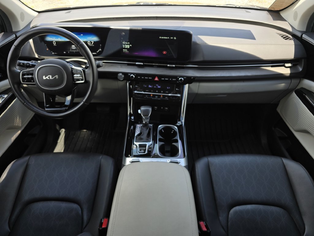 Certified 2024 Kia Carnival SX FWD image 21