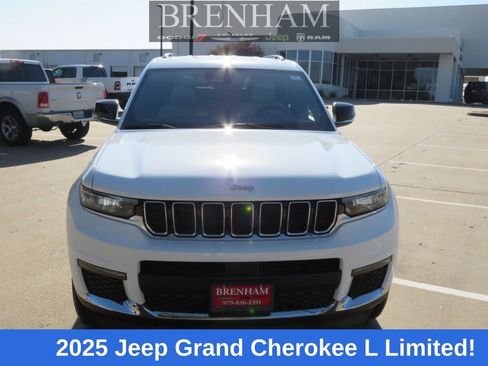 New 2025 Jeep Grand Cherokee L Limited image 9