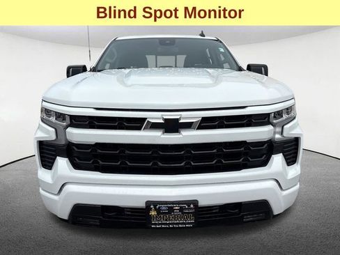 Used 2023 Chevrolet Silverado 1500 RST w/ Convenience Package II AWD/4WD image 4