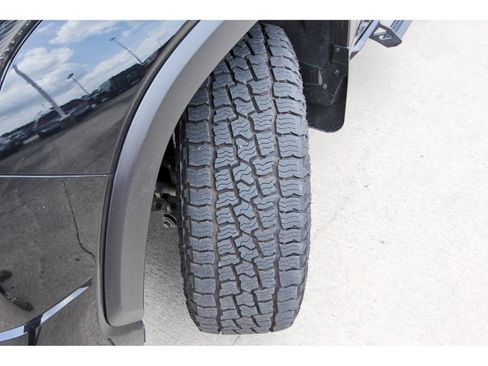 Used 2022 Toyota Tundra SR5 AWD/4WD image 31