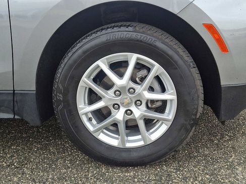 Used 2023 Chevrolet Equinox LT image 8