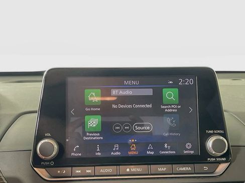 Used 2020 Nissan Altima 2.0 Platinum FWD image 16
