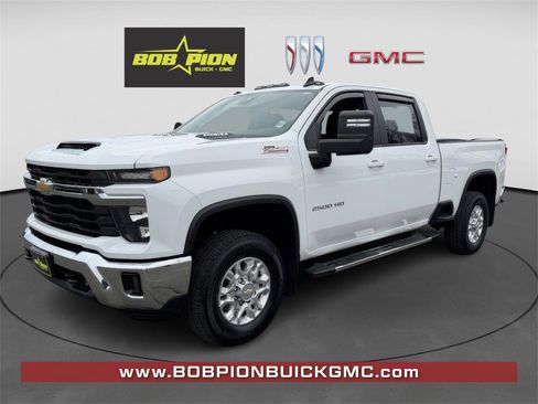 Used 2024 Chevrolet Silverado 2500 LT w/ Convenience Package image 1