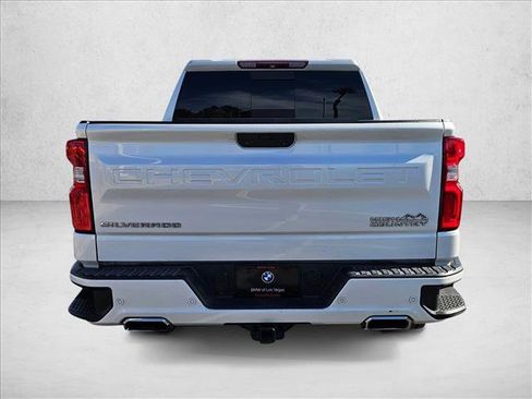 Used 2019 Chevrolet Silverado 1500 High Country w/ Technology Package image 7