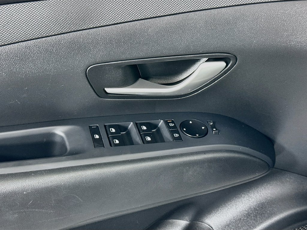 Used 2026 Hyundai Tucson SEL Plus FWD image 17