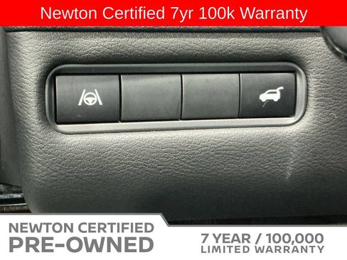 Used 2025 Nissan Armada SL w/ Captain's Chari Seat Package RWD image 55