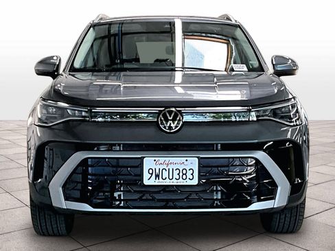 Certified 2025 Volkswagen Taos SEL w/ Black Wheel Plus Package AWD/4WD image 3