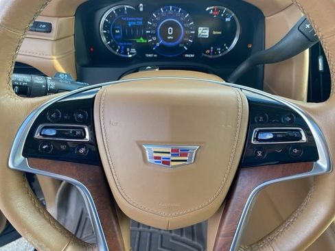 Used 2016 Cadillac Escalade Platinum image 15