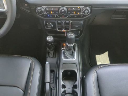 Used 2024 Jeep Wrangler Unlimited Sahara w/ Safety Group image 20