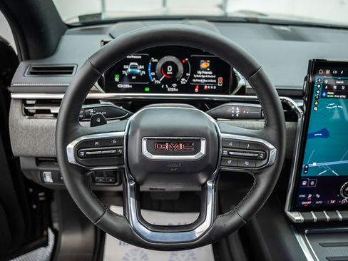 Used 2026 GMC Sierra EV Elevation w/ LPO, Elevation Dark Package AWD/4WD image 33