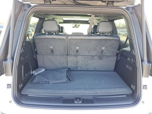 New 2026 Jeep Grand Wagoneer Limited w/ Premium Group II AWD/4WD image 27