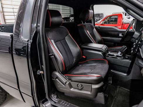Used 2014 Ford F150 FX4 w/ FX Appearance Package image 23