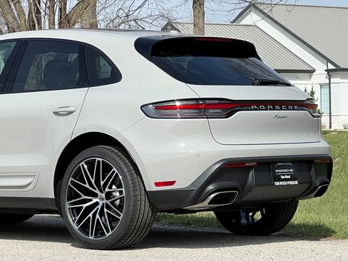 New 2026 Porsche Macan image 9