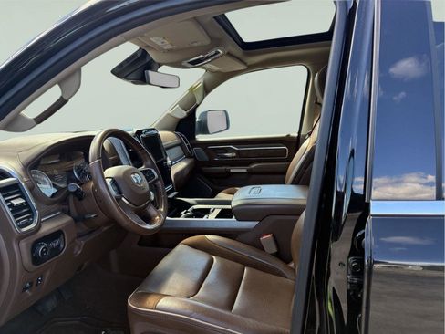 Used 2021 RAM 1500 Limited AWD/4WD image 21