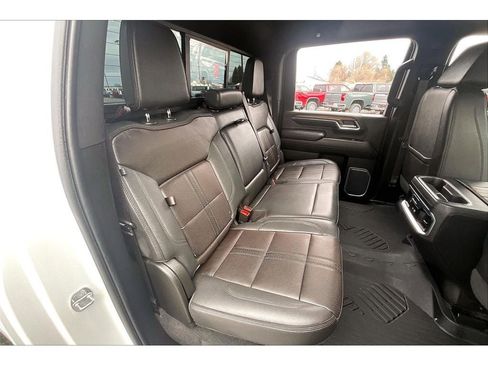 Used 2024 Chevrolet Silverado 3500 High Country w/ Technology Package image 29