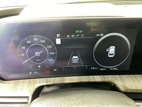 Used 2024 Kia Telluride SX image 18