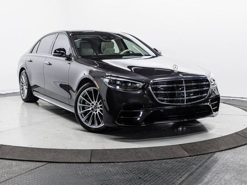 Used 2023 Mercedes-Benz S 580 4MATIC Sedan image 1
