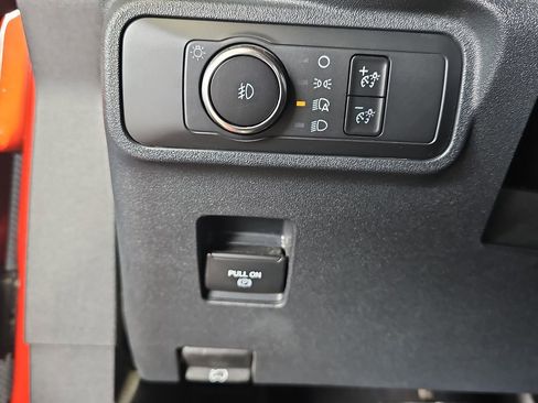 Used 2022 Ford Bronco Outer Banks AWD/4WD image 24