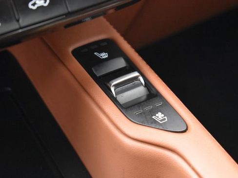 Used 2023 Kia Telluride EX X-Line image 33