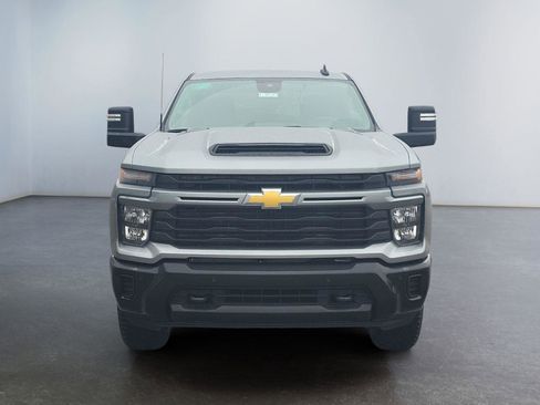 New 2026 Chevrolet Silverado 2500 Custom w/ Custom Value Package image 8