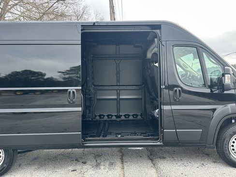 Used 2025 RAM ProMaster 2500 image 17