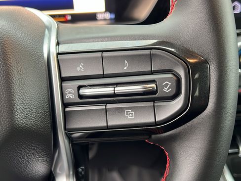 Certified 2024 Chevrolet Colorado Z71 w/ Z71 Convenience Package 2 image 27